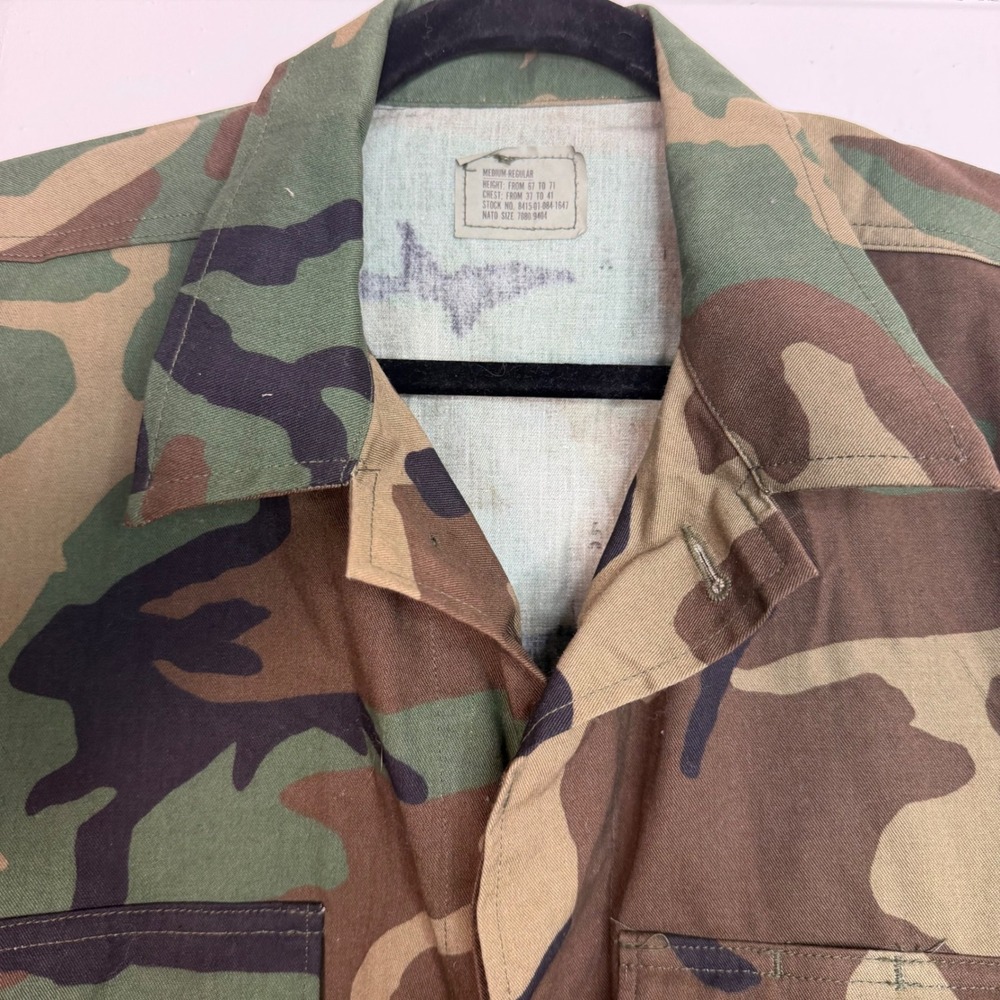 Army‎ Camo Field Jacket Medium Regular "Deeds Not Words" Patch - Picture 6 of 10